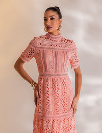 Vestido Longo de Guipir Amélia - Salmão