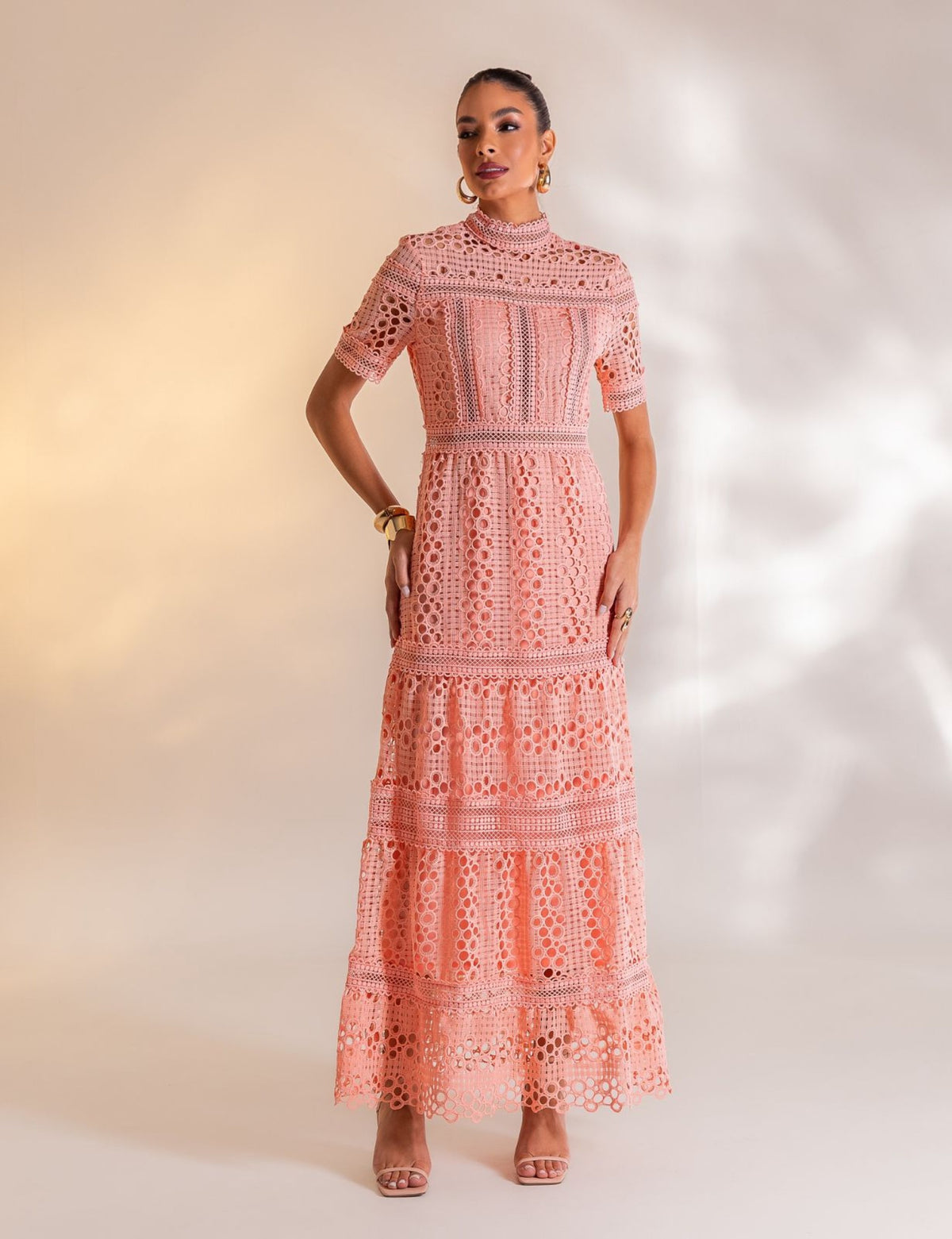 Vestido Longo de Guipir Amélia - Salmão