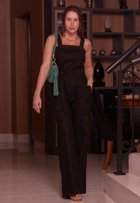 Macacão Mamorena Longo de Alça em Linho com Elastano com Detalhes de Pespontos