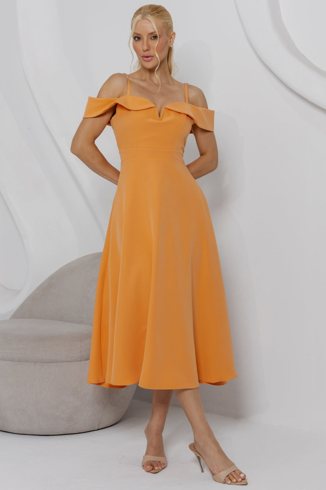 Vestido Flavia Midi Rodado - Laranja