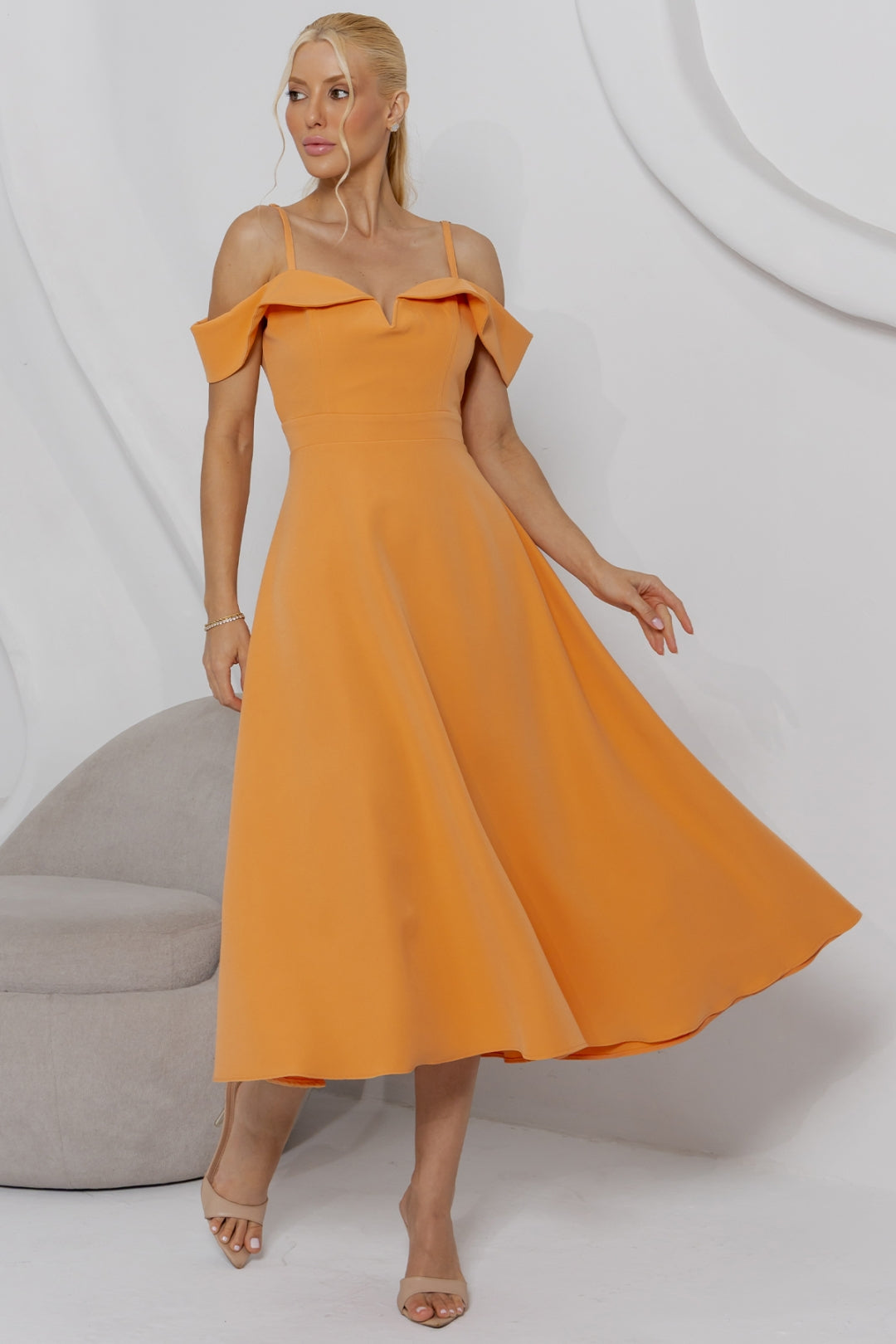 Vestido Flavia Midi Rodado - Laranja