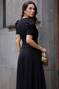 Vestido Midi Bruna Manga Bufante com Barbatana - Preto