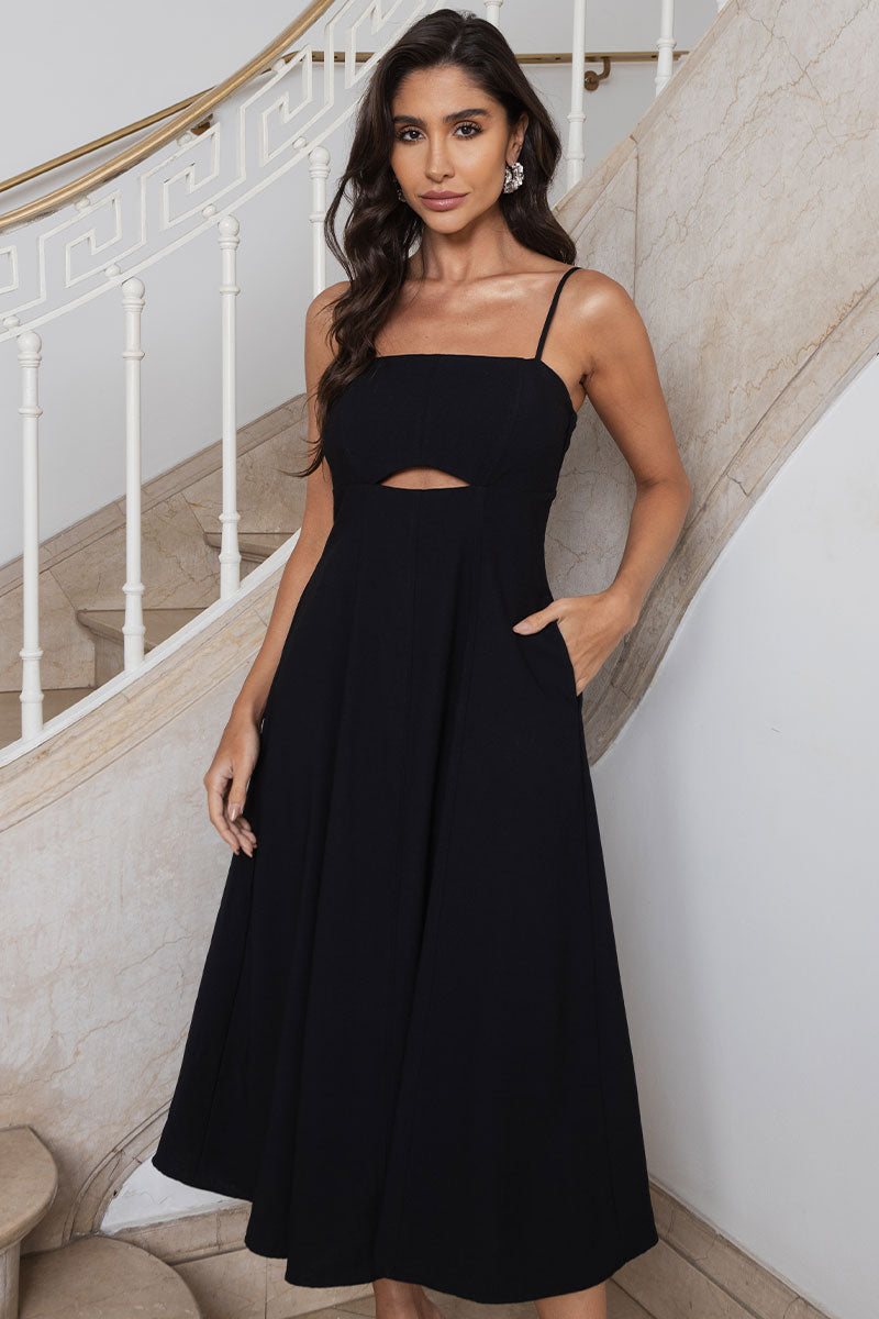 Vestido Midi Amanda com Detalhe Vazado e Bolsos - Preto