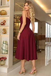 Vestido Midi Amanda Detalhe Vazado Com Bolsos - Vinho