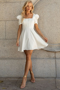 Vestido Raissa Com Detalhe Barbatana E Manga Com Pregas - Off White