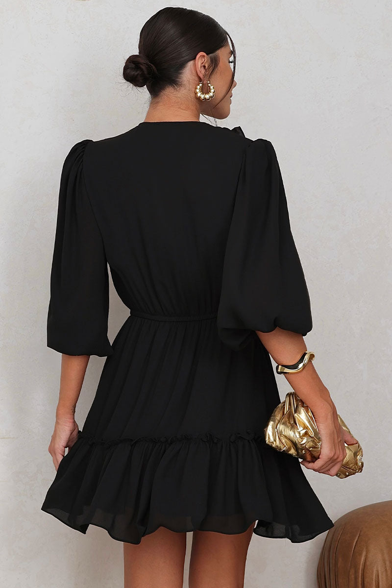 Vestido Fatima Crepe Com Babado E Botão - Preto