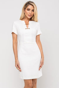 Vestido Adele Tubinho Manga Curta Com  Detalhe Metal - Off White