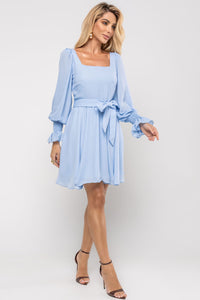 Vestido Hortênsia Curto Crepe Manga Longa Com Faixa - Azul