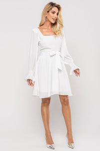 Vestido Hortênsia Curto Crepe Manga Longa Com Faixa - Off White