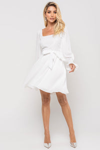 Vestido Hortênsia Curto Crepe Manga Longa Com Faixa - Off White