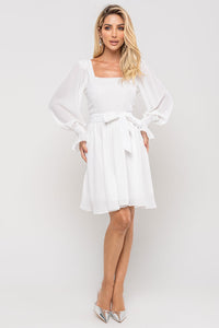 Vestido Hortênsia Curto Crepe Manga Longa Com Faixa - Off White