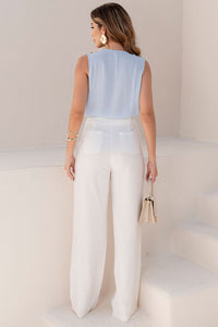 Blusa Dora Crepe Com Detalhe Botão no Ombro - Azul