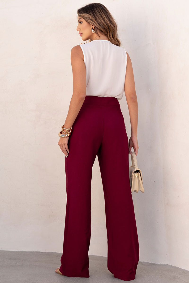 Blusa Dora Crepe Com Detalhe Botão no Ombro - Off White