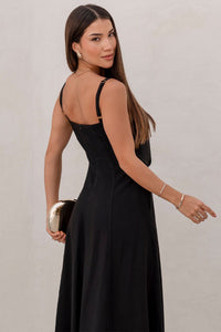 Vestido Brenda Com Decote V e Alças Detalhe Metal Na Frente - Preto