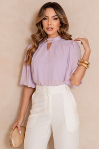 Blusa Cleide Crepe Com Detalhe Metal na Gola - Lilás