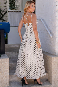 Vestido Salete Midi Poá Com Zíper nas Costas - Bege