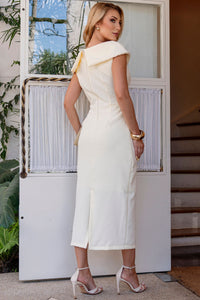 Vestido Leila Tubinho Com Detalhe Flor Na Gola - Amarelo