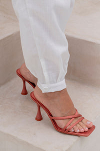 Conjunto Agnes Calça Com Blusa com Detalhe e Botões - Off White