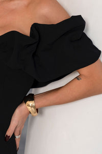 Vestido Jordana Tubinho Com Babado no Ombro - Preto