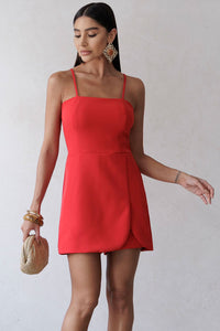 Macaquinho Estefany Com Alça e Zíper nas Costas - Vermelho