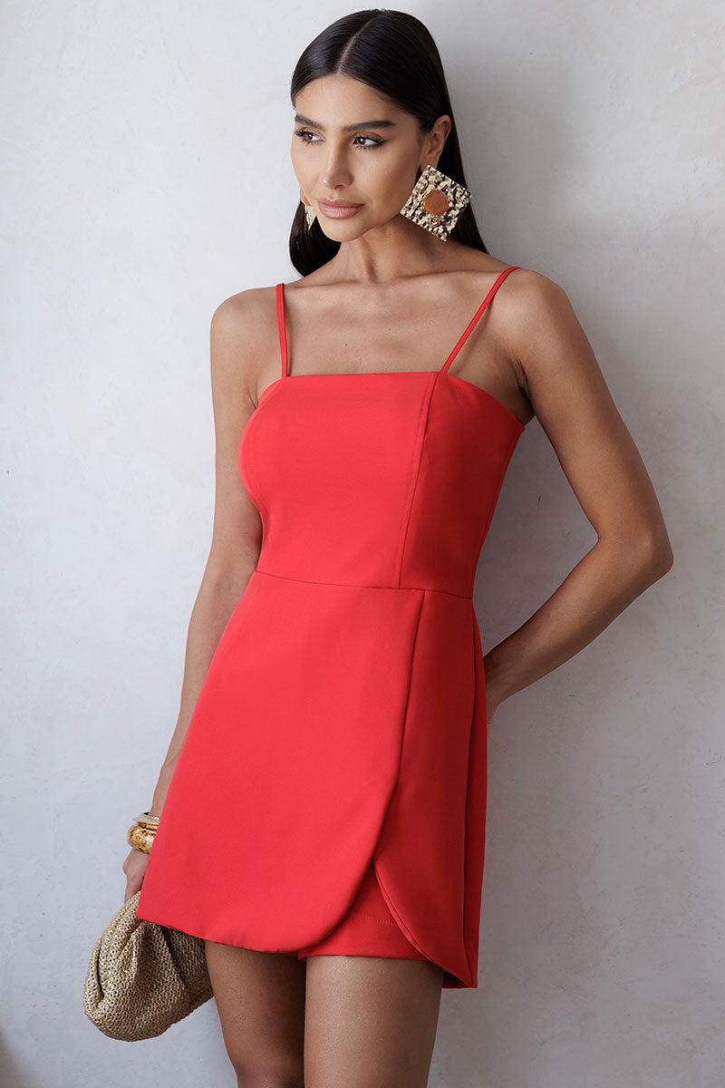 Macaquinho Estefany Com Alça e Zíper nas Costas - Vermelho