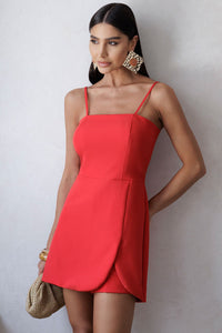 Macaquinho Estefany Com Alça e Zíper nas Costas - Vermelho