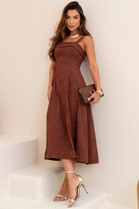 Vestido Loren Bordado Com Alça, Bolso e Zíper -  Marrom