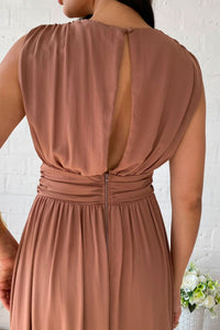 Vestido Esmeralda Longo - Marrom