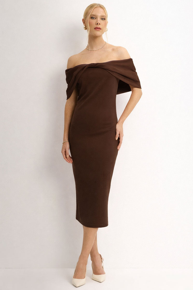 Vestido Dalila Ombro a Ombro - Marrom