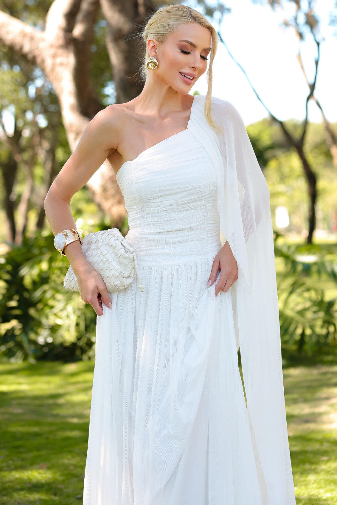 Vestido Rubi Longo de Tule com Véu - Off White