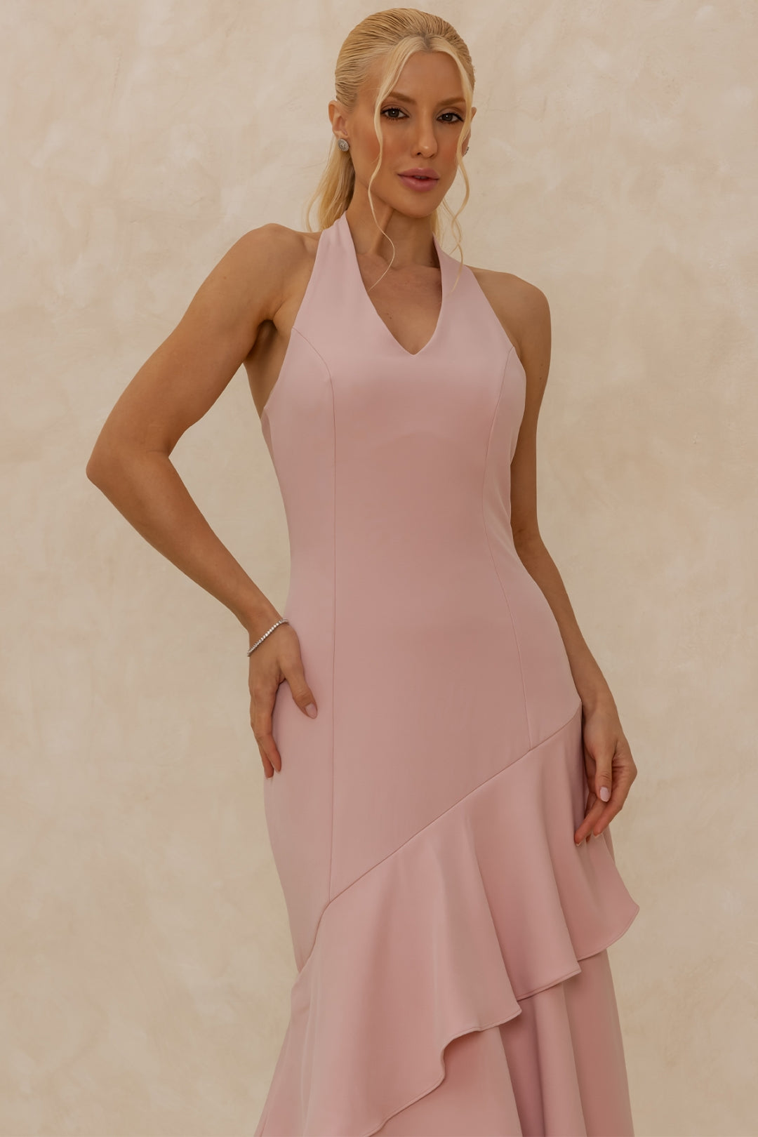 Vestido Caroline Longo com Babados na Saia - Rosê