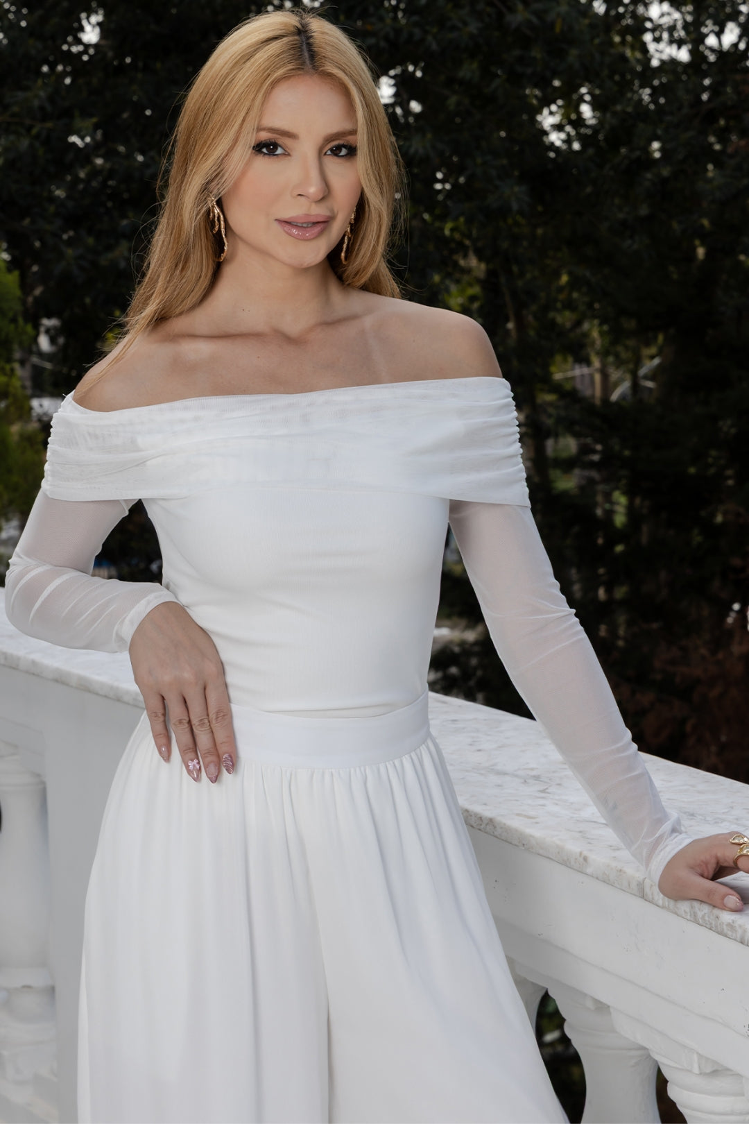 Blusa Liz Tule Manga Longa Ombro a Ombro - Off White