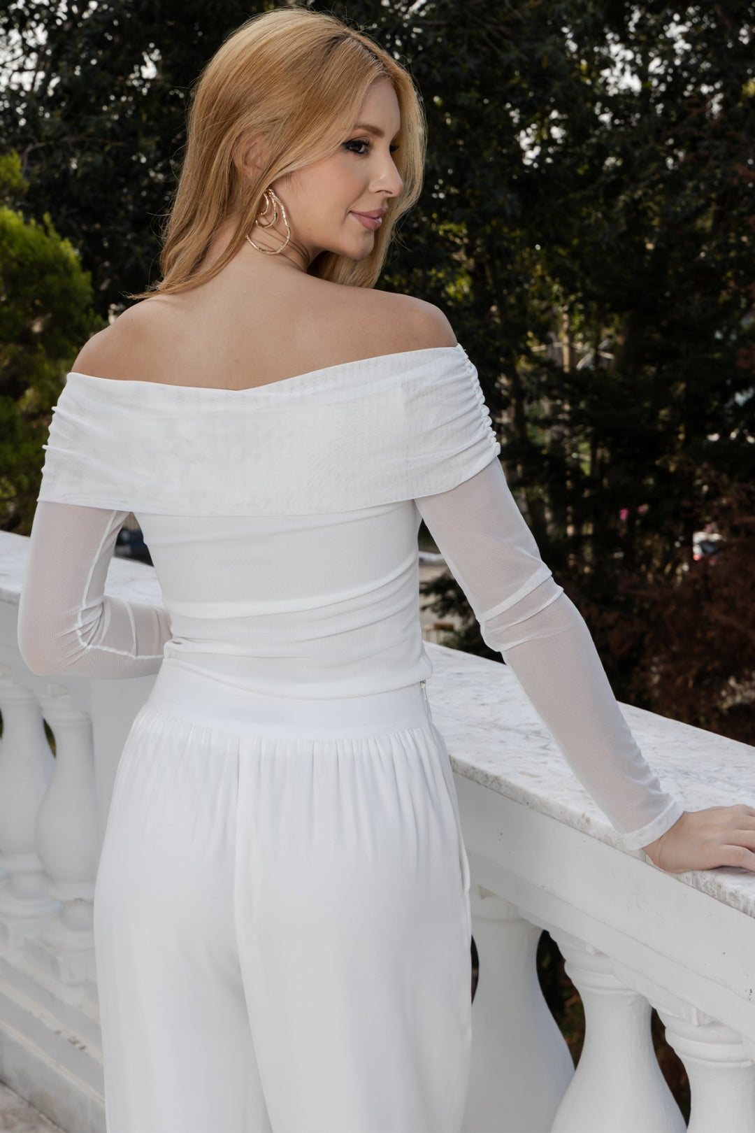 Blusa Liz Tule Manga Longa Ombro a Ombro - Off White