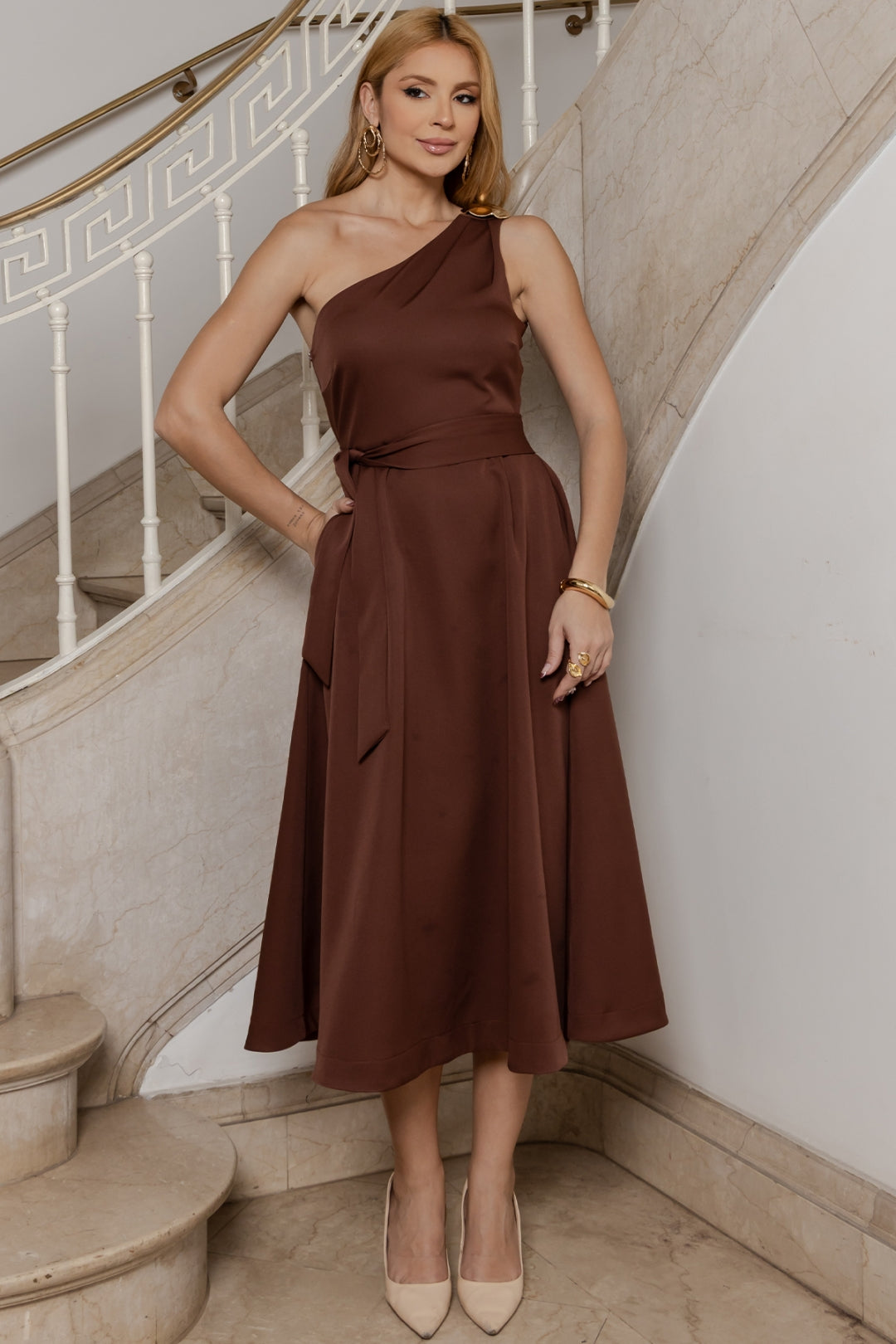 Vestido Maia Um Ombro Só - Marrom