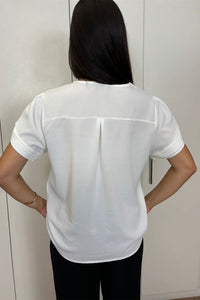 Blusa Kim Manga Curta Com Pregas - Off White