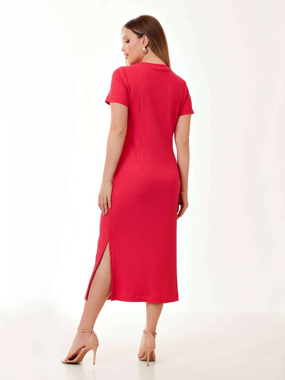 Vestido Mamorena de Malha com Manga Curta e Fenda Lateral