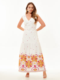 Vestido Mamorena Longo Cavado em Tecido Cedros Bordado