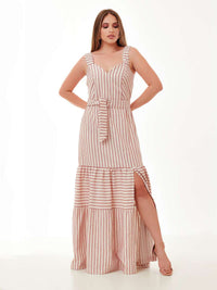 Vestido Mamorena Longo em Viscolinho Listrado com Franzido e Fenda Lateral