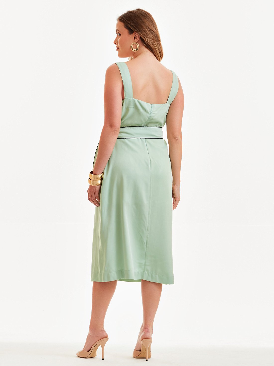 Vestido Mamorena Midi de Alça em Viscose com Bordado de Costela de Adão