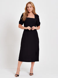 Vestido Mamorena Midi de Manga Curta em Liocel com Pregas na Cintura e Fenda