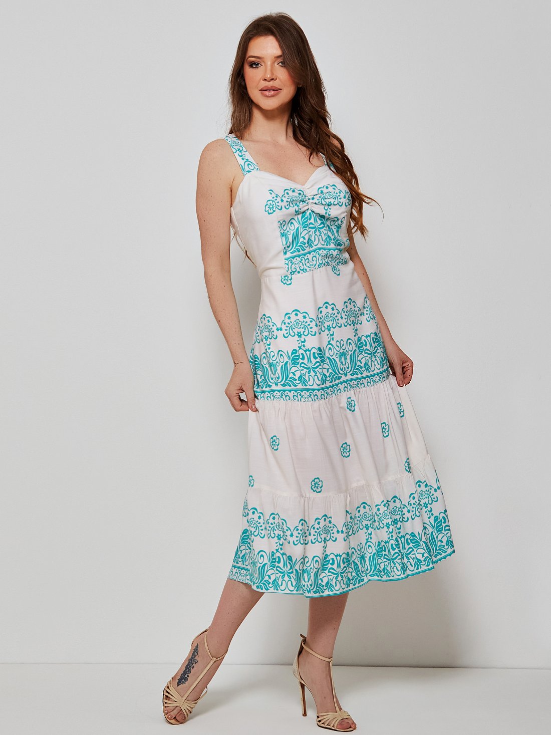 Vestido Mamorena Midi em Viscose Estampada com Franzido no Busto