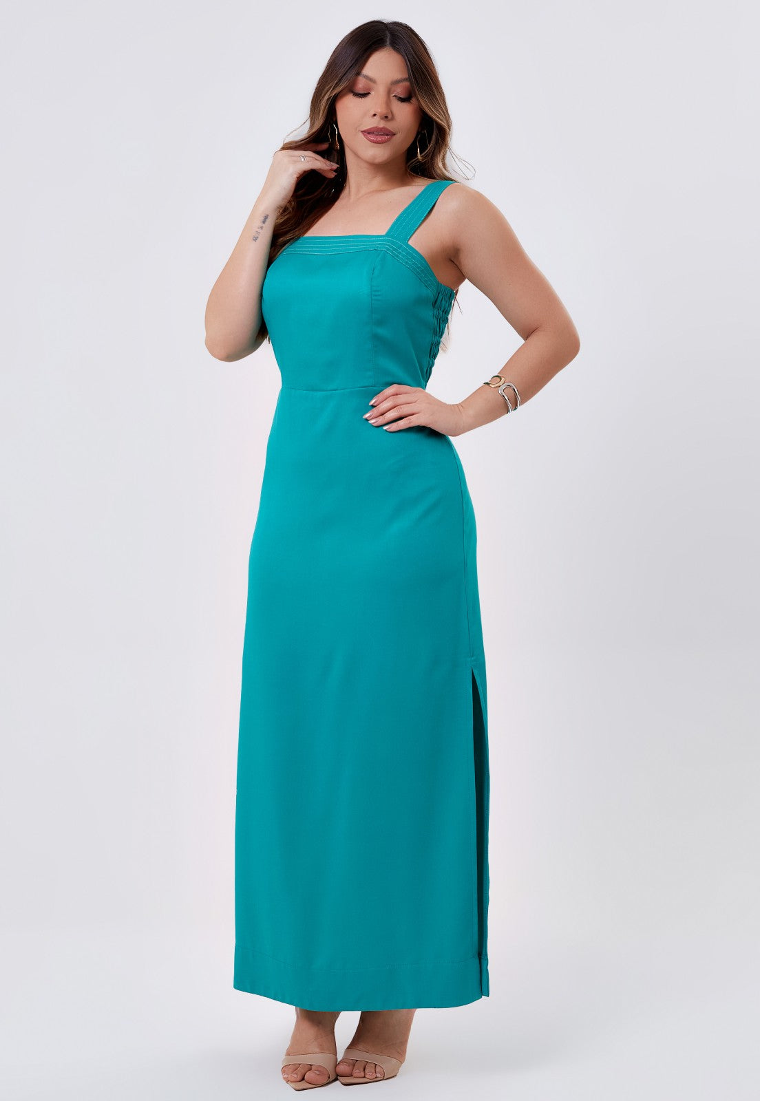 Vestido Mamorena Midi em Viscose Sarjada de Alça Pespontada