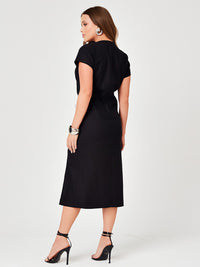 Vestido Mamorena Midi em Linho com Elastano Manga Curta com Bordado na Frente